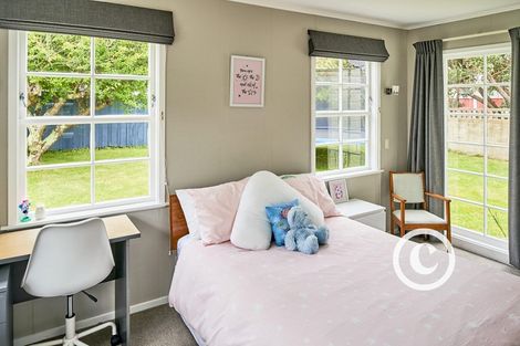 Photo of property in 7 Luff Place, Whitby, Porirua, 5024