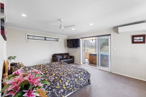 Photo of property in 229 Koputaroa Road, Koputaroa, Levin, 5575