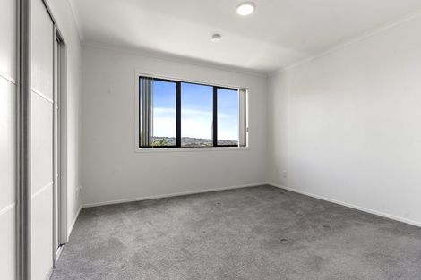 Photo of property in 9/130 Stancombe Road, Flat Bush, Auckland, 2016