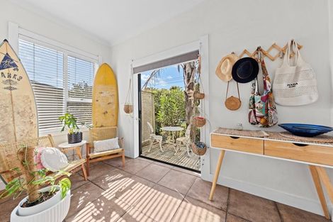 Photo of property in 12 Richmond Street, Fitzroy, New Plymouth, 4312