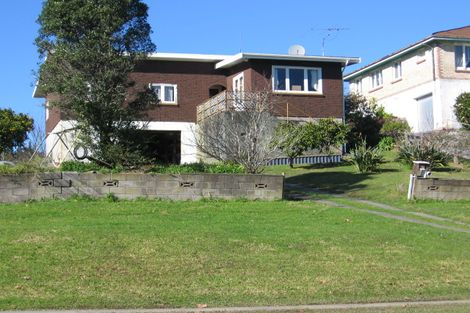 Photo of property in 16 Neumann Street, Kawakawa, 0210