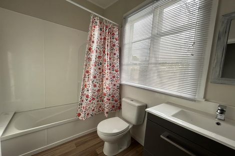 Photo of property in 67 Stout Street, Shannon, 4821