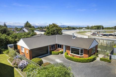 Photo of property in 136a Amberley Avenue, Highbury, Palmerston North, 4412