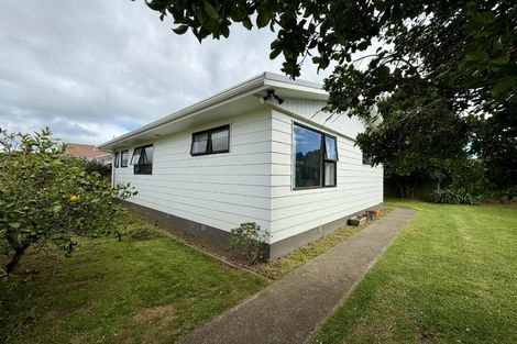 Photo of property in 3 Kaimata Street, Brooklands, New Plymouth, 4310