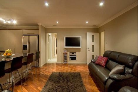 Photo of property in 28 Carol Lee Place, Albany Heights, Auckland, 0632