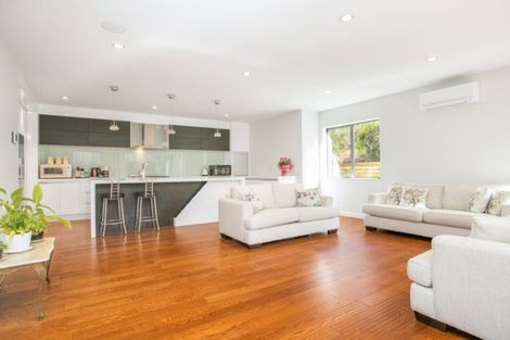 Photo of property in 7 Carex Way, Long Bay, Auckland, 0630
