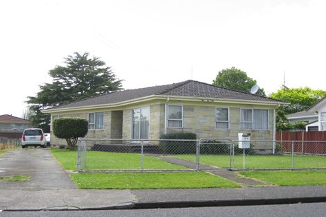 Photo of property in 22 Edinburgh Avenue, Rosehill, Papakura, 2113