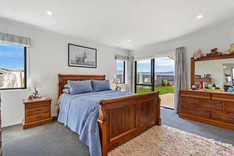 Photo of property in 9 Lady Jocelyn Place, Whitianga, 3510