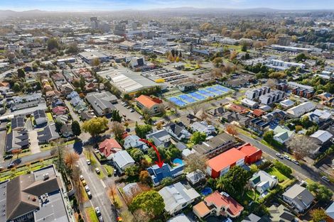 Photo of property in 1 Fow Street, Hamilton Central, Hamilton, 3204