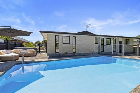Photo of property in 304 Mangorei Road, Merrilands, New Plymouth, 4312