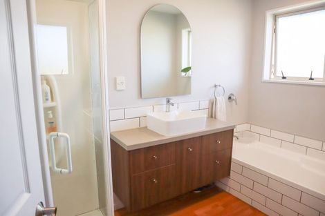 Photo of property in 5 Spitfire Place, Wigram, Christchurch, 8042