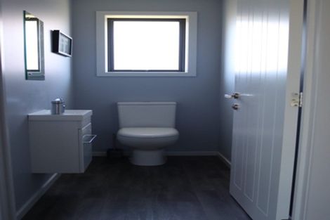 Photo of property in 10 Asher Avenue, Te Anau, 9600