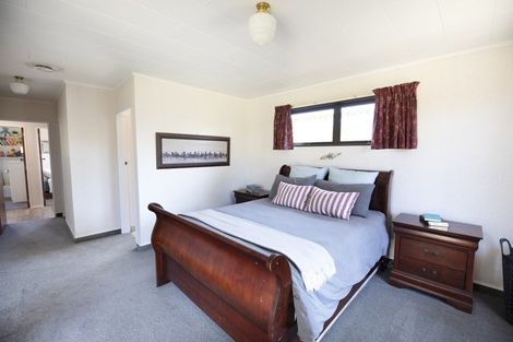 Photo of property in 24 Skerrett Crescent, Tamatea, Napier, 4112