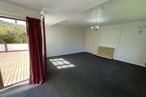 Photo of property in 38 Sunshine Avenue, Karori, Wellington, 6012