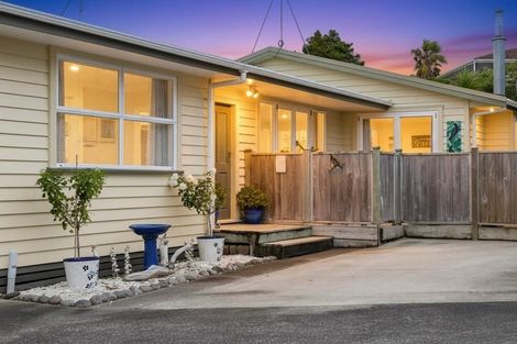 Photo of property in 14b Mayne Place, Snells Beach, 0920