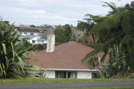 Photo of property in 52 Waimea Street, Westown, New Plymouth, 4310