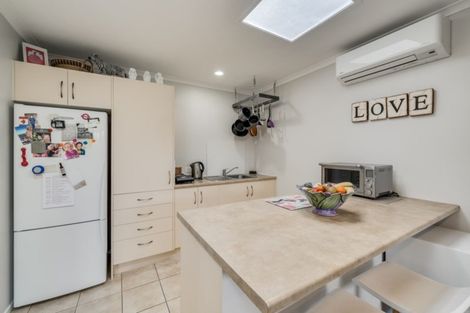 Photo of property in 41 Putaka Place, Papamoa Beach, Papamoa, 3118