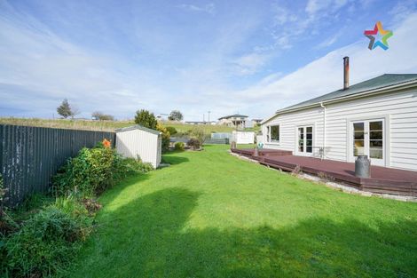 Photo of property in 22 Buckingham Street, Tokanui, 9884