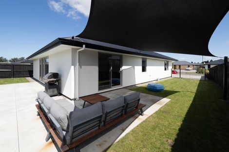 Photo of property in 21 Magnolia Drive, Netherby, Ashburton, 7700