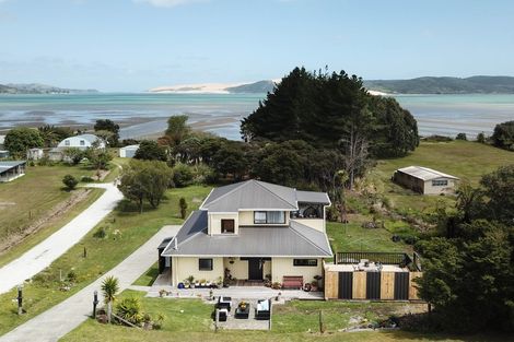 Photo of property in 15 Koutu Point Road, Opononi, Kaikohe, 0473