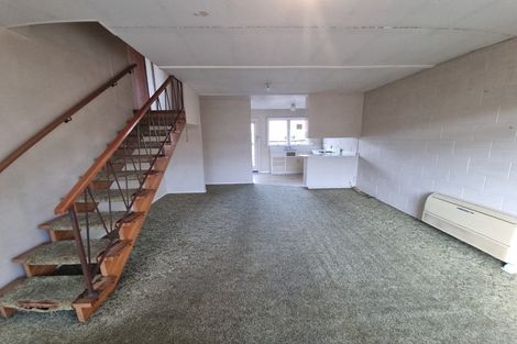 Photo of property in 2/11 Division Street, Riccarton, Christchurch, 8041