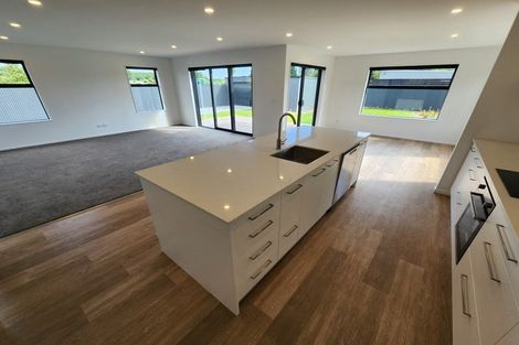 Photo of property in 189 Belfast Road, Belfast, Christchurch, 8051