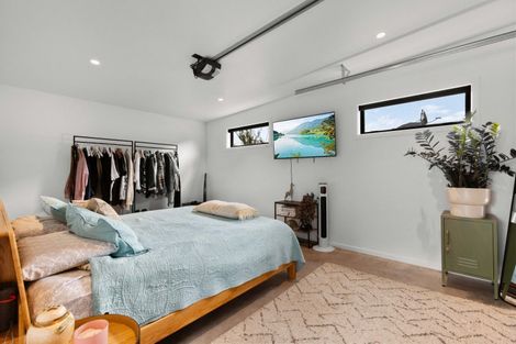 Photo of property in 42 Timsfield Drive, Lake Hawea, Wanaka, 9382