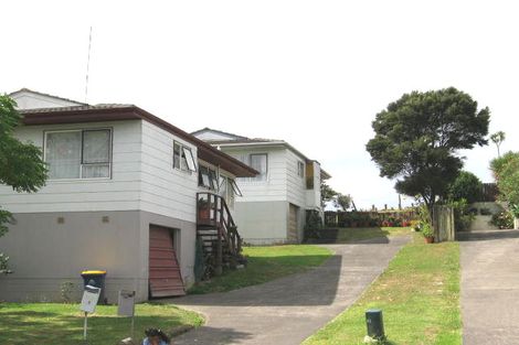 Photo of property in 2/61 Simon Ellice Drive, Bayview, Auckland, 0629