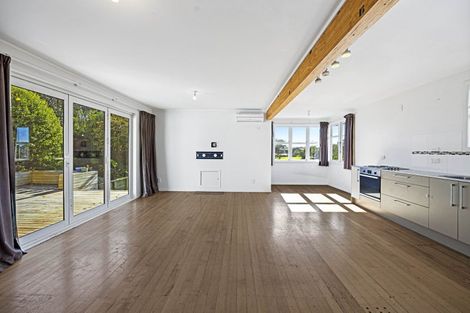 Photo of property in 5e Pembroke Street, Westown, New Plymouth, 4310