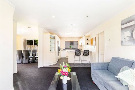 Photo of property in 157c Colwill Road, Massey, Auckland, 0614
