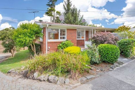 Photo of property in 1/8 Westward Ho, Glen Eden, Auckland, 0602