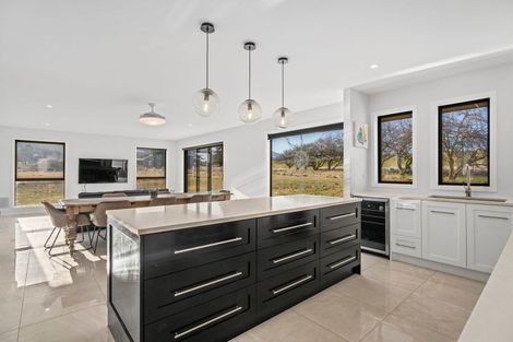 Photo of property in 154 Munro Lane, Tarras, Cromwell, 9383