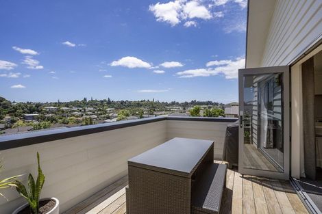 Photo of property in 10 Danny Place, Pyes Pa, Tauranga, 3112