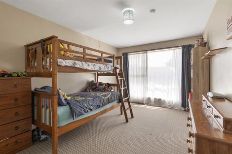 Photo of property in 2/23 Branksome Place, Parklands, Christchurch, 8083