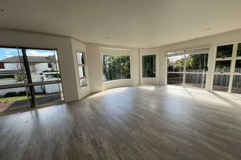 Photo of property in 36a Crichton Terrace, Hauraki, Auckland, 0622