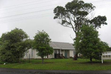Photo of property in 15 Waimahanga Road, Onerahi, Whangarei, 0110