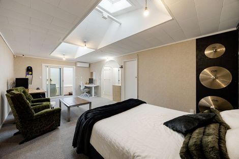 Photo of property in 30 Knighton Road, Hillcrest, Hamilton, 3216