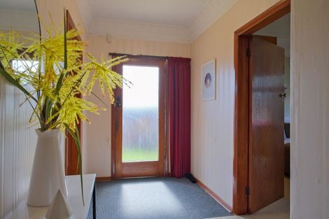 Photo of property in 14 Royal Crescent, Saint Kilda, Dunedin, 9012