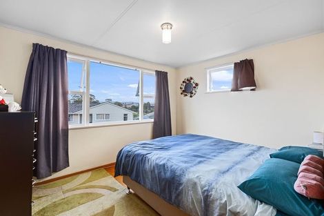 Photo of property in 63 Vodanovich Road, Te Atatu South, Auckland, 0610