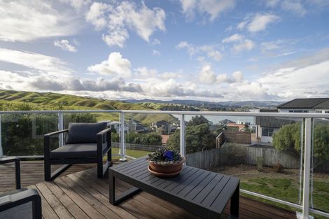 Photo of property in 12 Pendennis Point, Camborne, Porirua, 5026