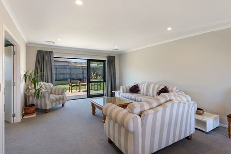 Photo of property in 7 Pohatu Lane, Otaki, 5512