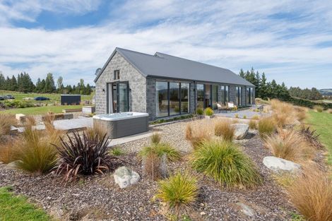 Photo of property in 155 Sinclair Road, Te Anau, 9679