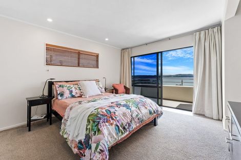 Photo of property in 32 Vipond Road, Stanmore Bay, Whangaparaoa, 0932