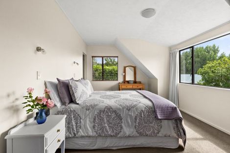 Photo of property in 4 Te Mata Peak Road, Havelock North, 4130