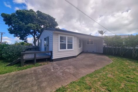 Photo of property in 2/99 Clovelly Road, Bucklands Beach, Auckland, 2012