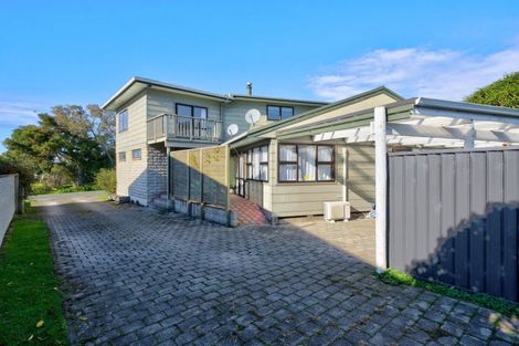 Photo of property in 20 Lysnar Street, Okitu, Gisborne, 4010