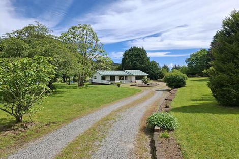 Photo of property in 227 Whangamata Road, Kinloch, Taupo, 3377