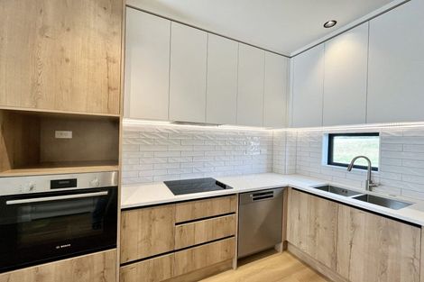 Photo of property in 29 Tieke Lane, Massey, Auckland, 0614