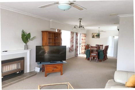 Photo of property in 8 Nevada Road, Silverdale, Hamilton, 3216