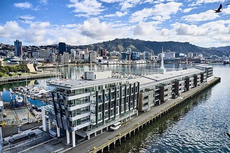Photo of property in Clyde Quay Wharf, 1a/8 Clyde Quay Wharf, Te Aro, Wellington, 6011